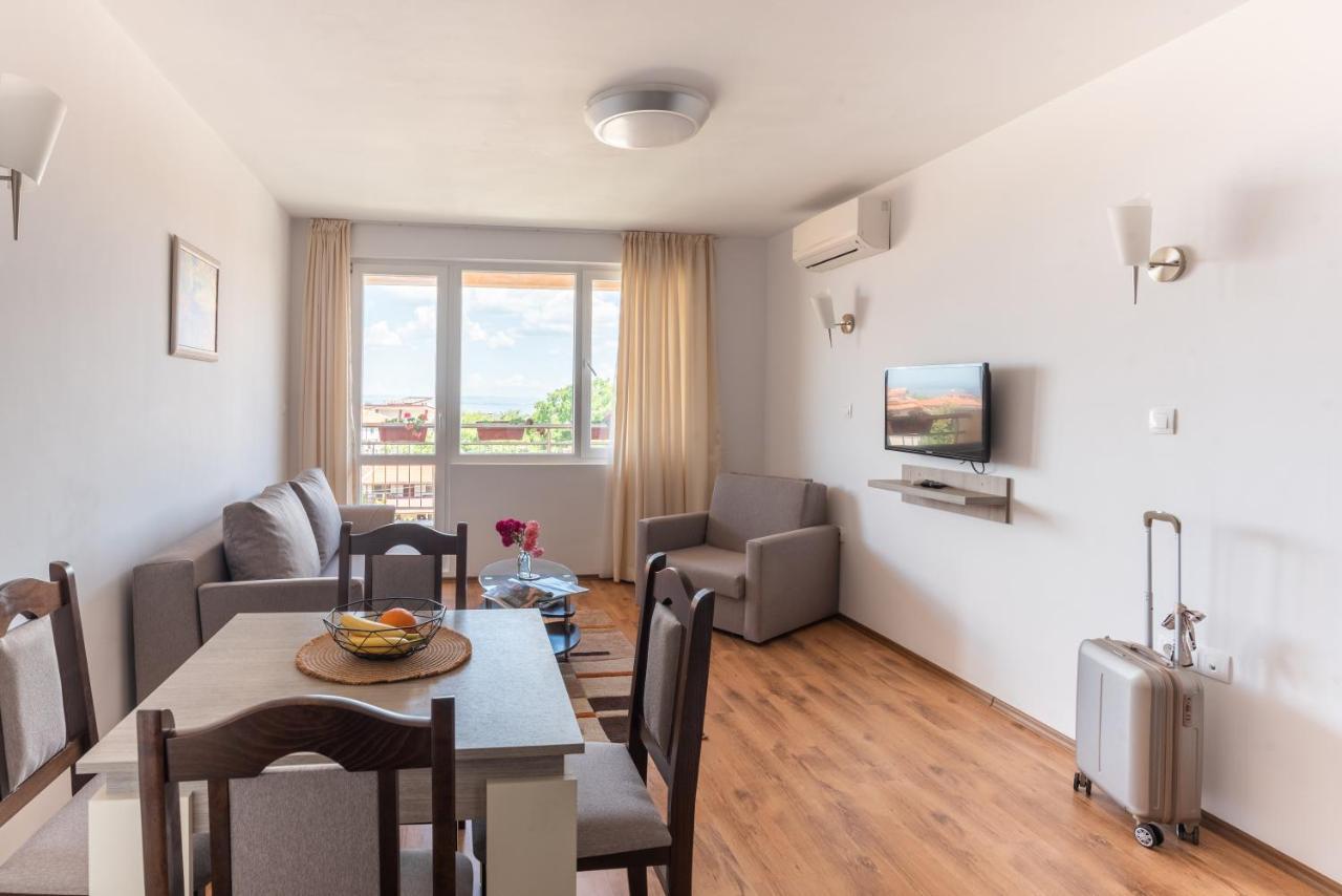 Boutique Wellness Hotel Ambrosia Chernomorets Bagian luar foto