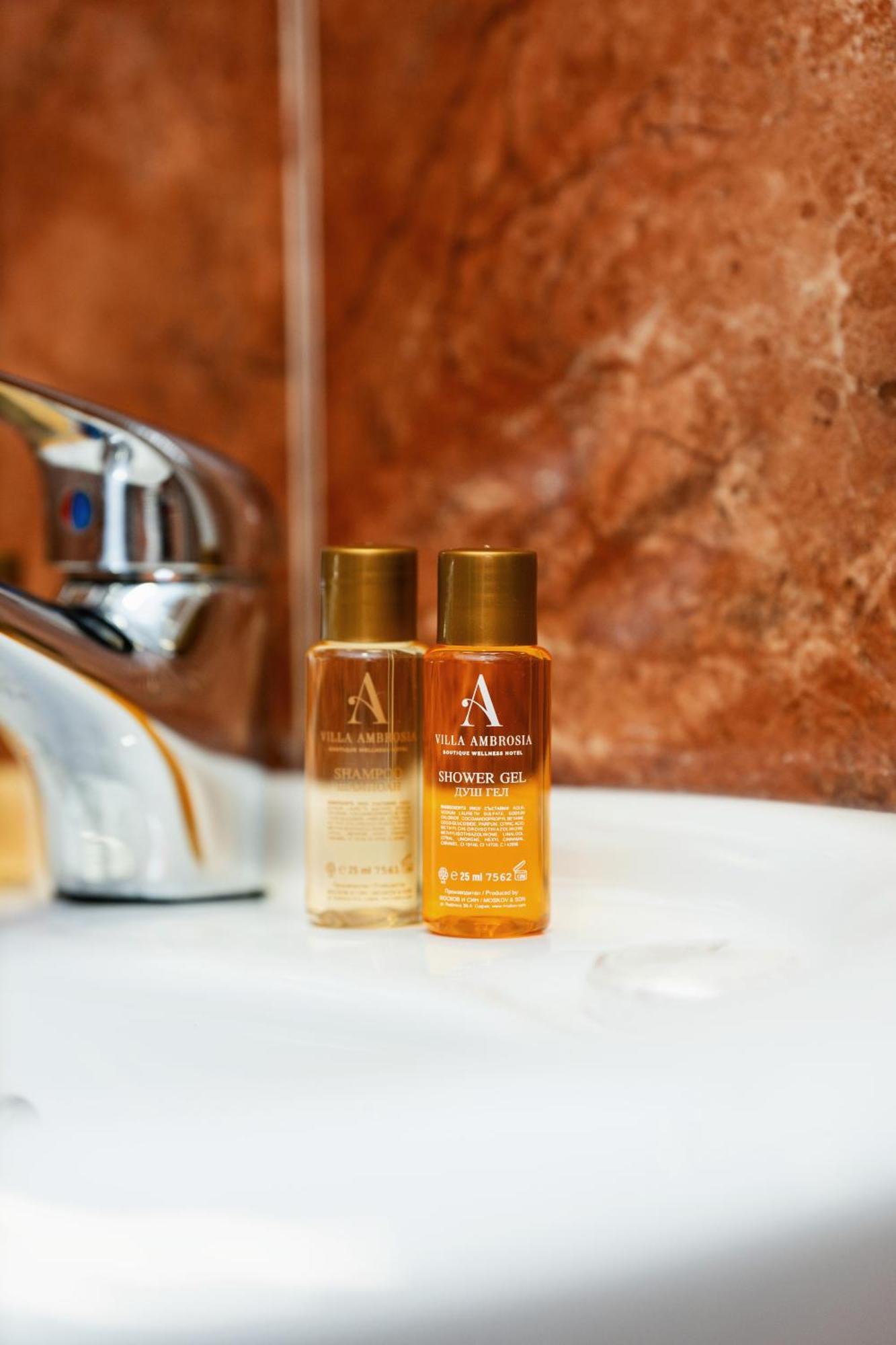 Boutique Wellness Hotel Ambrosia Chernomorets Bagian luar foto