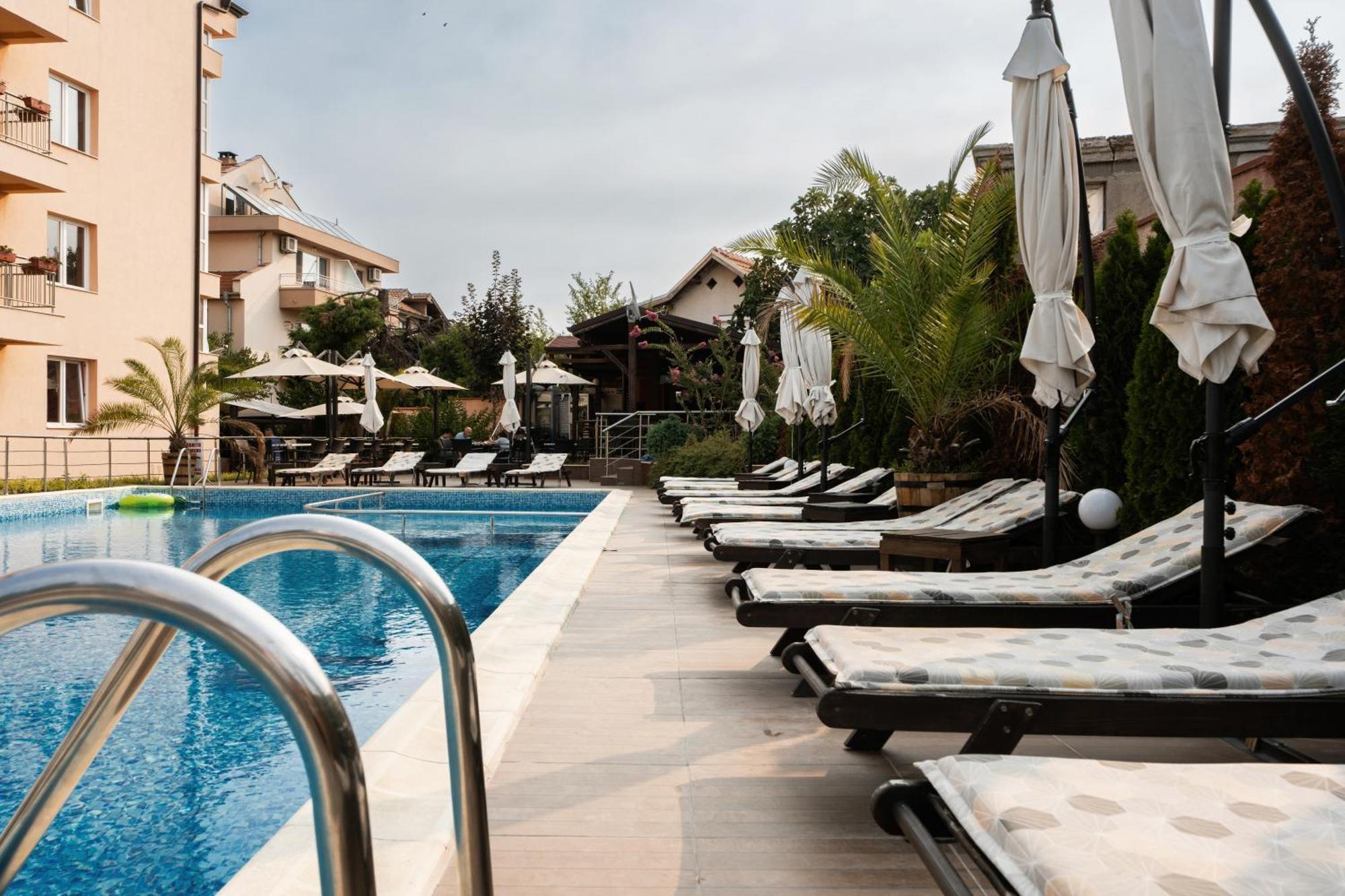Boutique Wellness Hotel Ambrosia Chernomorets Bagian luar foto